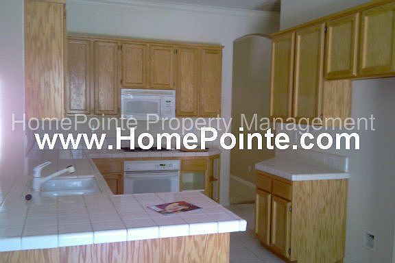 4th image of 1942 N Bend Dr