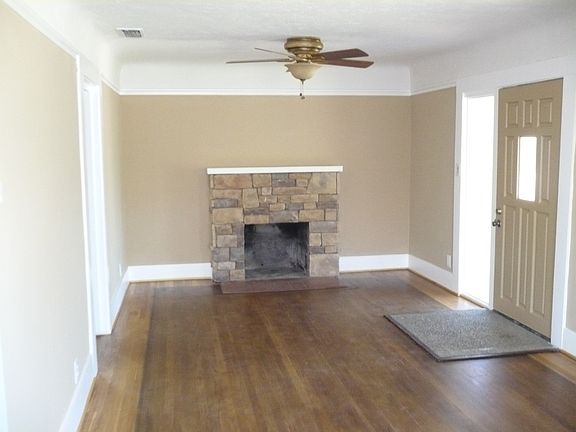 2nd image of 704 E Clinton Ave