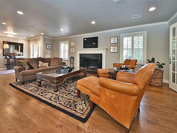 4th image of 1801 Dorchester Pl
