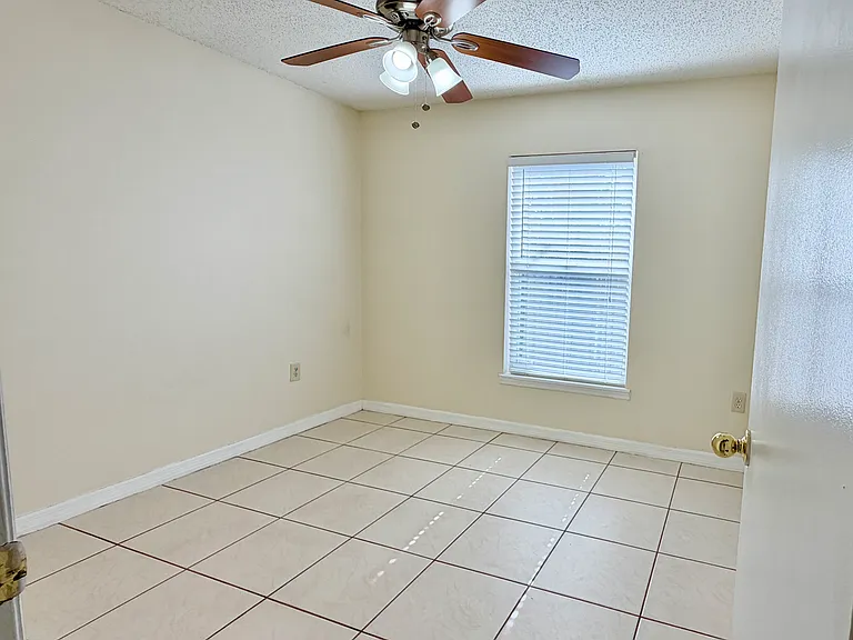 13087 Odyssey Lake Way — Photo 8