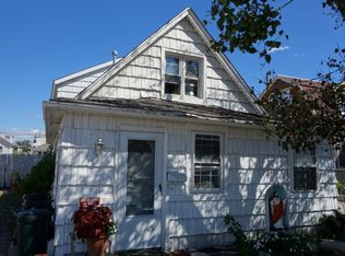 185 Sportsmans Ave #1A, Freeport, NY 11520