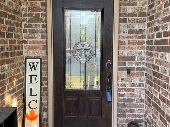 5th image of 310 San Jacinto Dr