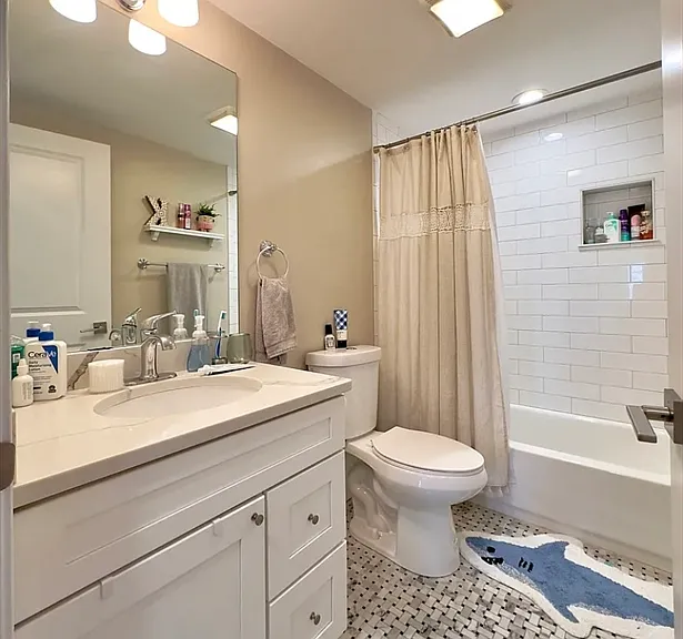 78 Cottage St #3 — Photo 10