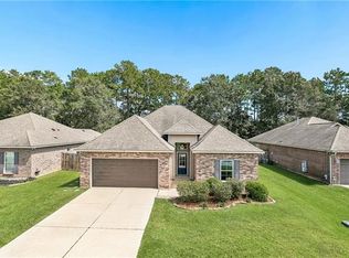 116 Meadow Spring Pl, Covington, LA 70435