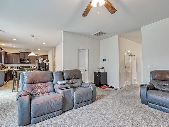 4th image of 2062 Pomerol Dr