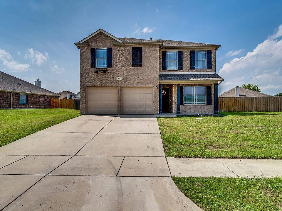 1st image of 951 Zachary Dr