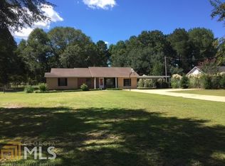 894 Middle Rd S, Leesburg, GA 31763