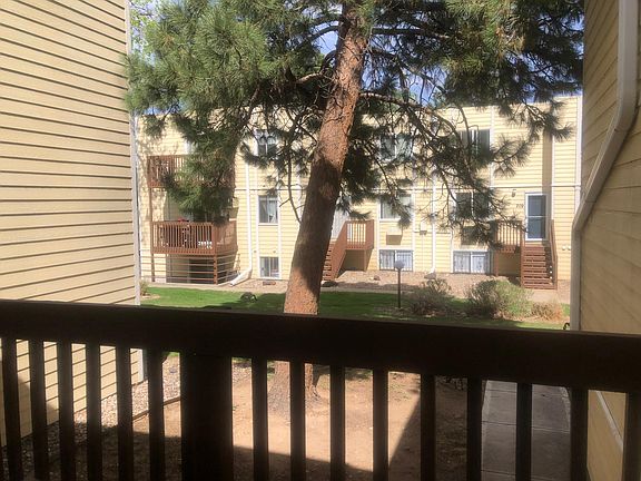 Peaceful patio off the kitcen