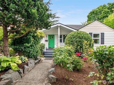 5717 NE 57th Street, Seattle, WA, 98105