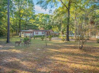 1656 Garrett Mill Rd, Baker, FL 32531