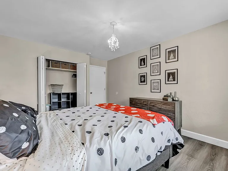 1490 Foster Dr — Photo 34