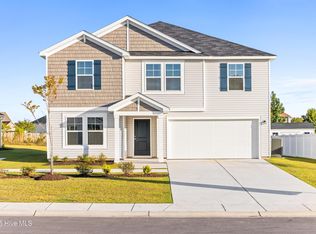 623 S Squires Run Lane, Richlands, NC 28574