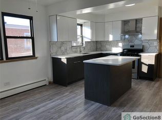 3316 W 79th St #3, Chicago, IL 60652