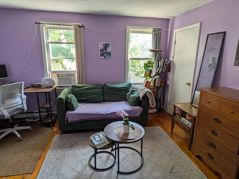 40 Bristol St #2 — Photo 1