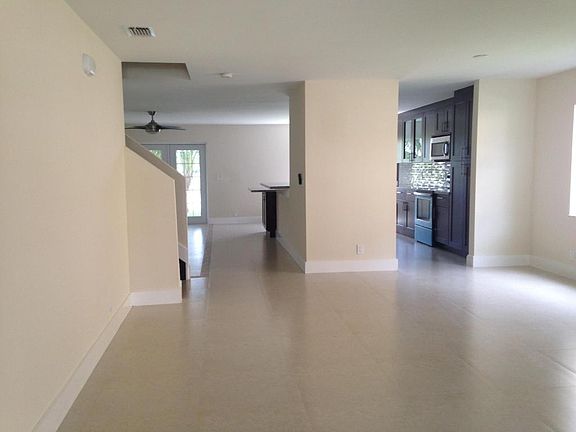 4th image of 5366 Meadows Edge Dr