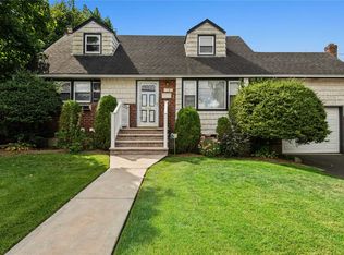 1379 Kiefer Ave, Elmont, NY 11003