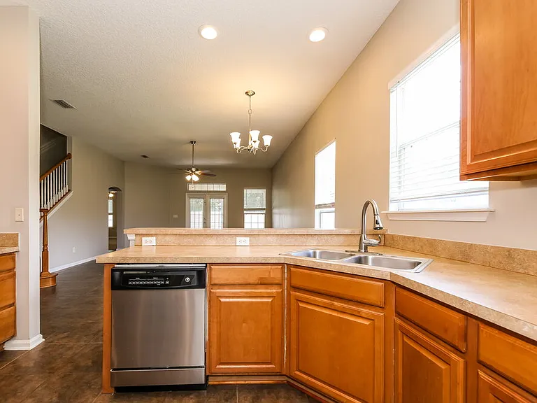 741 Indigo Run Dr — Photo 9