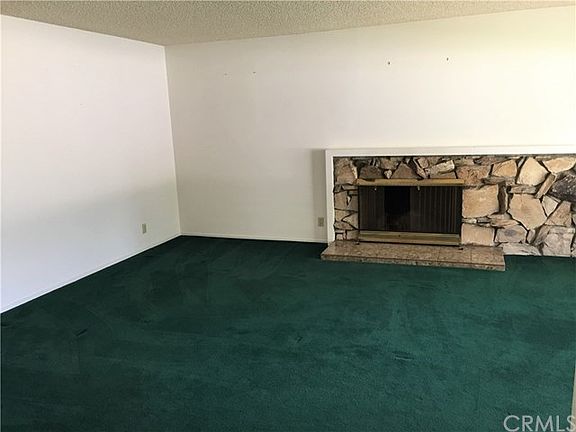 4th image of 416 Greensboro Ct