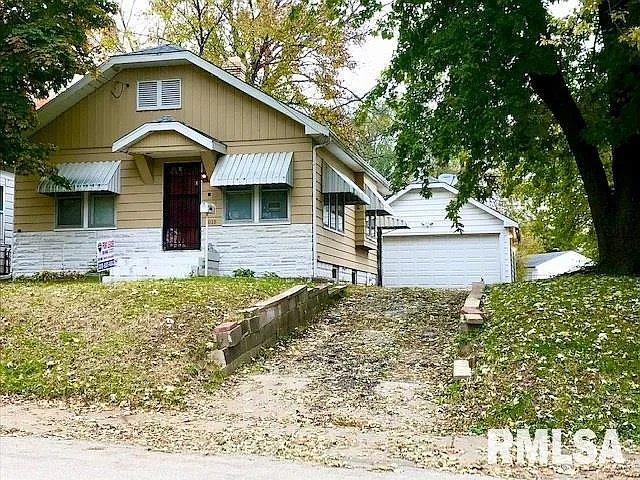 2018 N Gale Ave photo 1