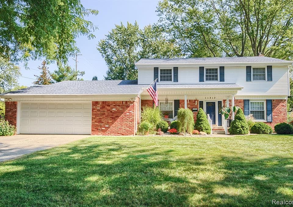 11317 Stonybrook Dr, Grand Blanc, MI 48439 Zillow