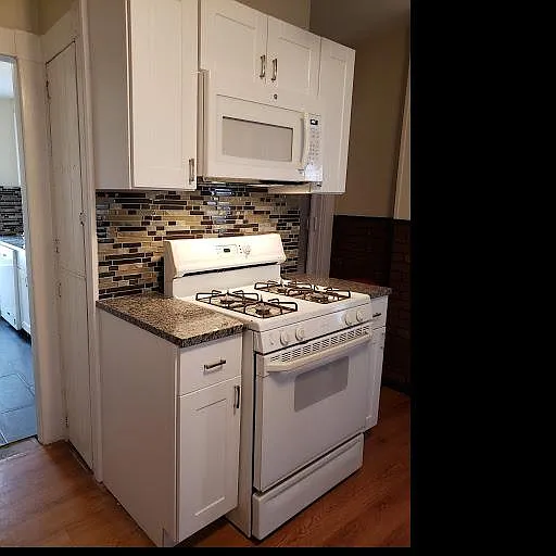 30 2nd Ave #1 — Photo 2