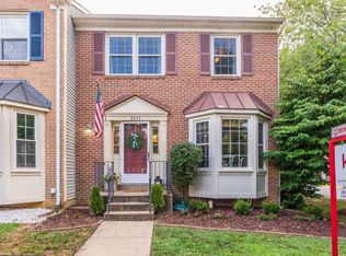8050 Morning Meadow Ct, Alexandria, VA 22315