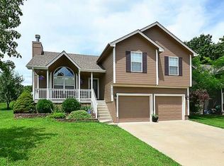 4920 N Washington St, Kansas City, MO 64118