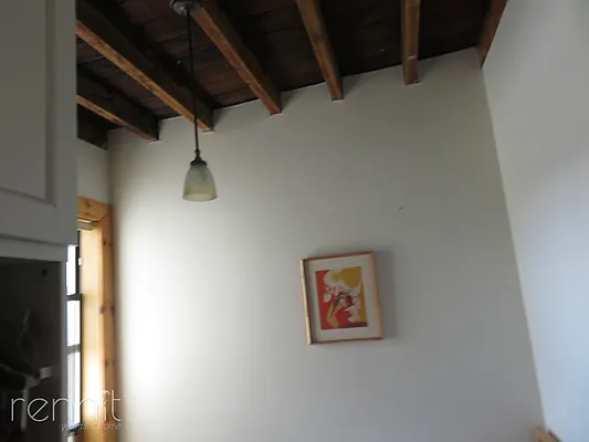 Rented by Rennit Inc. | media 28