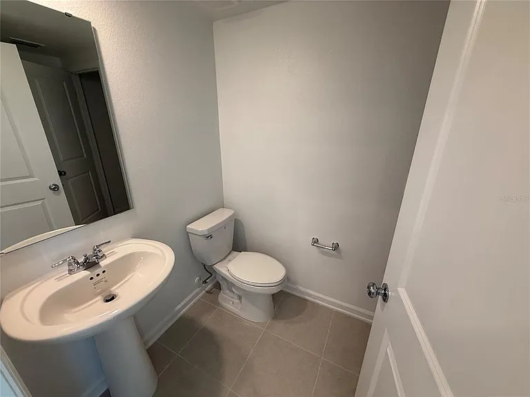 2567 Skyliine Loop — Photo 10