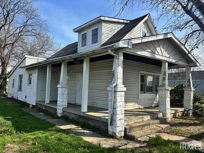 1st image of 1425 E Uhlhorn St