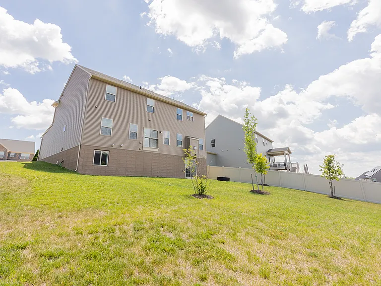 10083 Dressage Dr — Photo 34