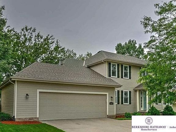 3rd image of 4010 N 156th Ave