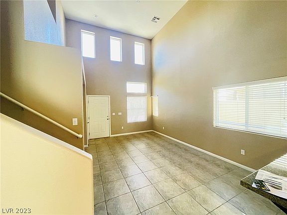 3rd image of 8770 Brindisi Park Ave