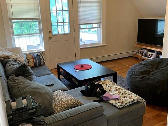 3rd image of 197 Orland St Unit 2