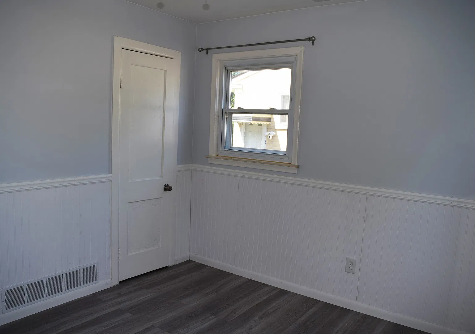 Comings Soon! Charming Waterford Township Home Convenient Location & Comfortable Living — Photo 4