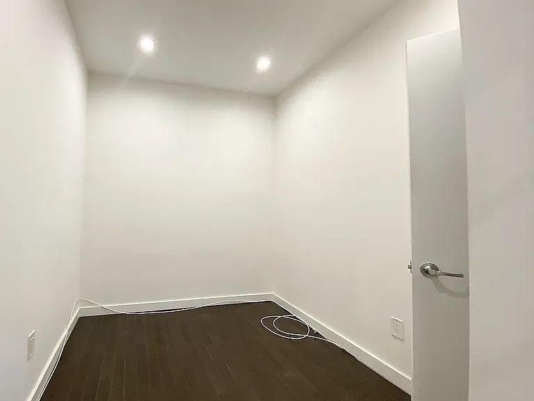383 1st Ave #8B — Photo 6