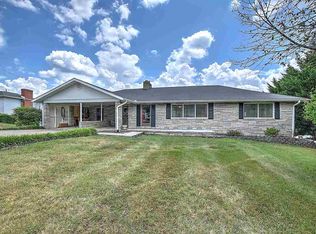 106 Dyer St, Greeneville, TN 37745