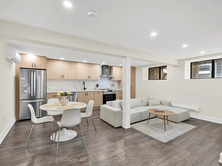 692 Richmond St W #3 — Photo 8