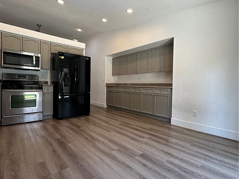 1515 Emerald Peak Ave — Photo 6