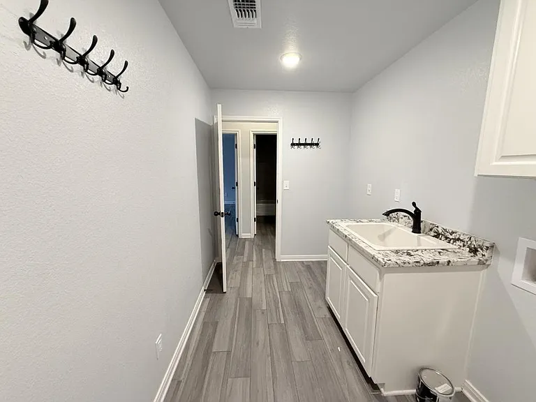 8301 Grayson Trl — Photo 48