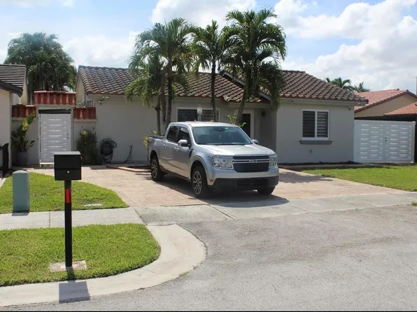 2223 SW 137th Place, Miami, FL 33175