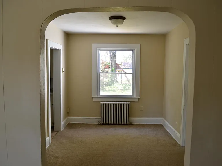 5905 Hampton Blvd — Photo 6