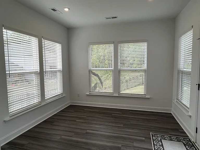 616 Southstone Dr — Photo 16