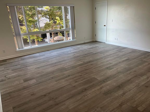 2nd image of 6225 Lake Washington Blvd NE APT 208