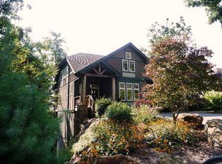 195 Whispering Woods Dr #R8-A, Beech Mountain, NC 28604