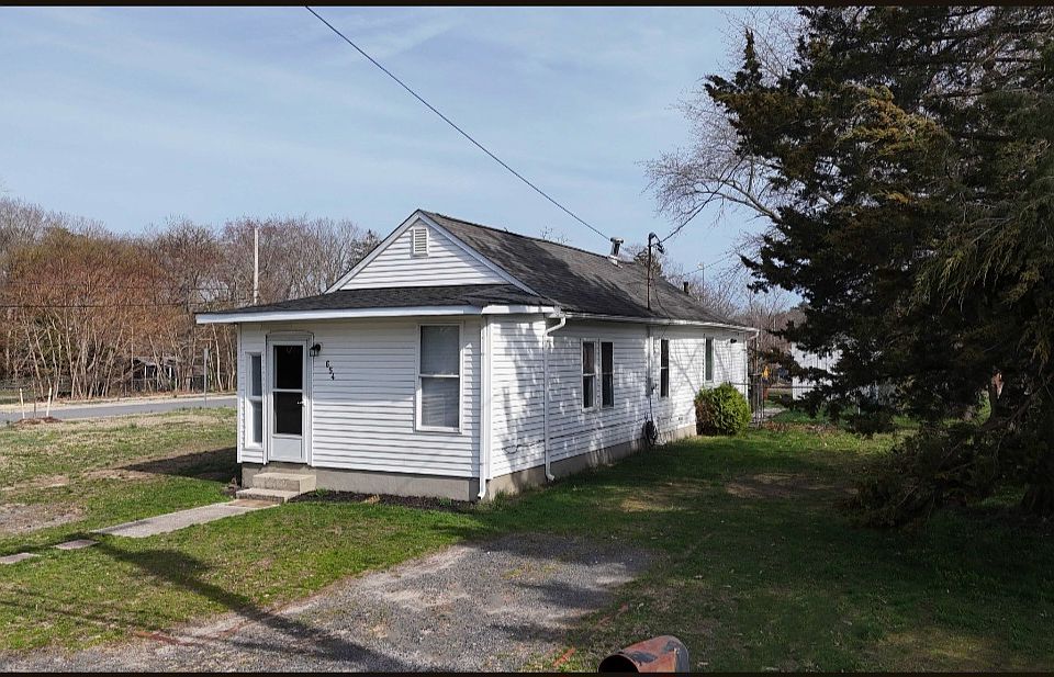 1st image of 654 Cincinnati Ave