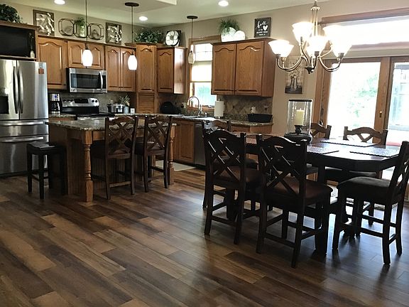 Kitchen and dining 