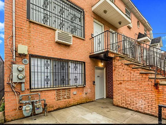 2nd image of 756 E 216th St #2