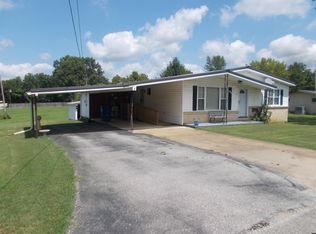 314 Chester St, Greenfield, TN 38230