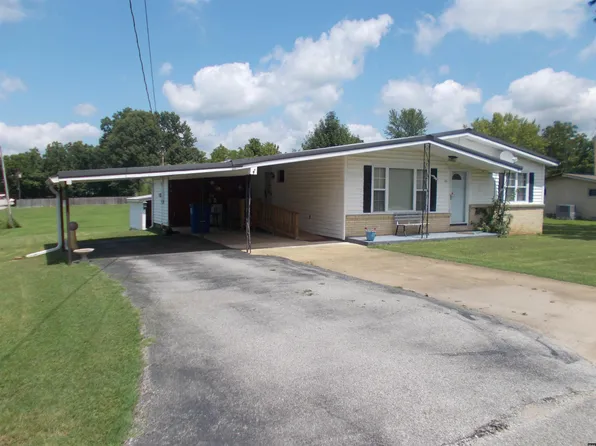 314 Chester St, Greenfield, TN 38230